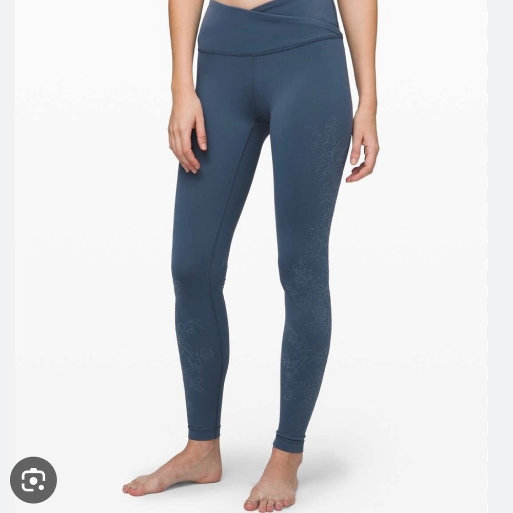 Women's Blue High-Waisted Leggings